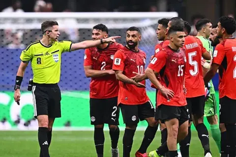 خبير ألماني: مصر استحقت ركلة جزاء أمام الأرجنتين.. جميع القرارات كانت ضدهم